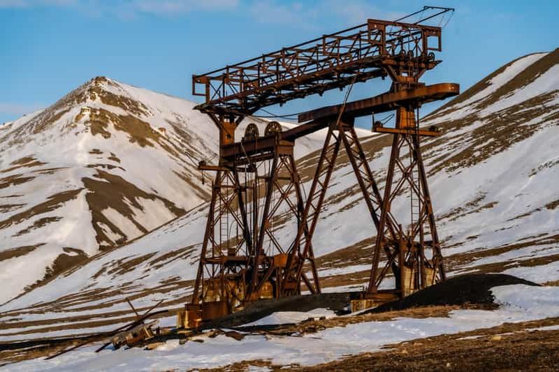 Billet Svalbard : aventure arctique de 3 jours avec grottes de glace et randonnées