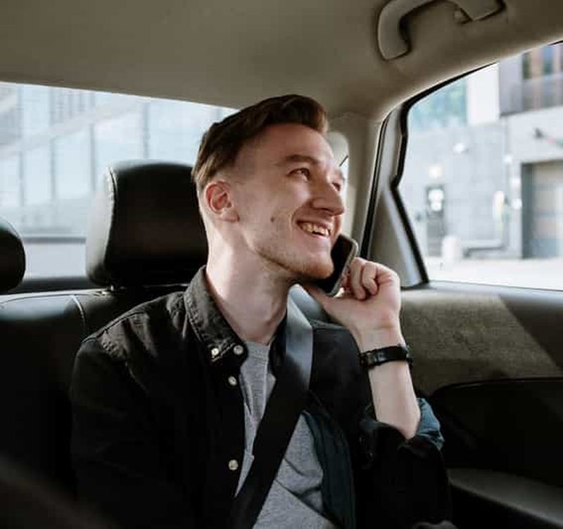 Billet Transfert privé à l'arrivée et au départ de l'aéroport de Fès Saiss