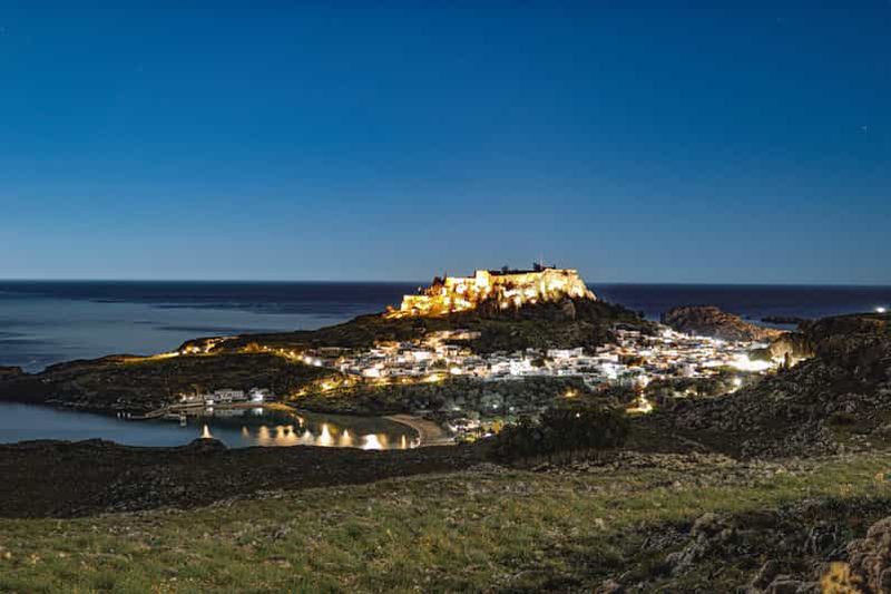 Billet Rhodes : Lindos la nuit - Visite en bus avec temps libre pour explorer