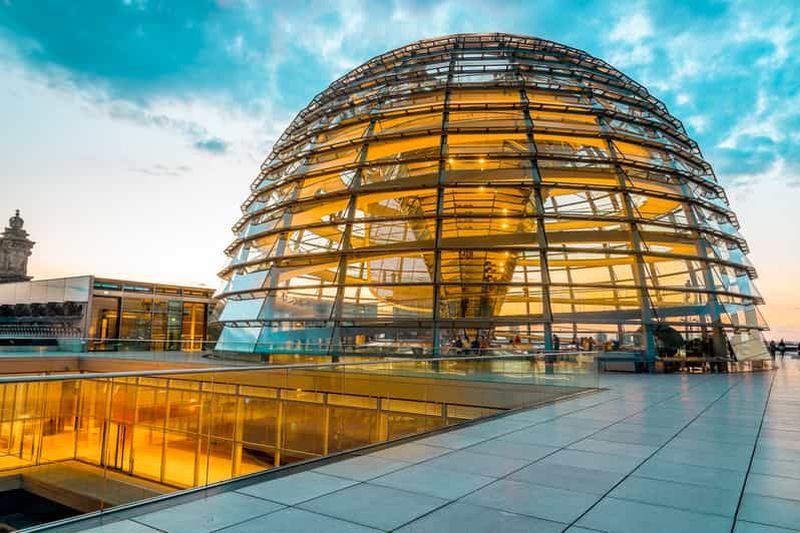 Billet Berlin : visite privée du Reichstag et de son dôme en verre