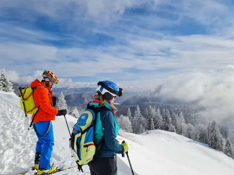 Billet Poiana Brașov : cours de ski ludiques et sécurisés avec un moniteur professionnel