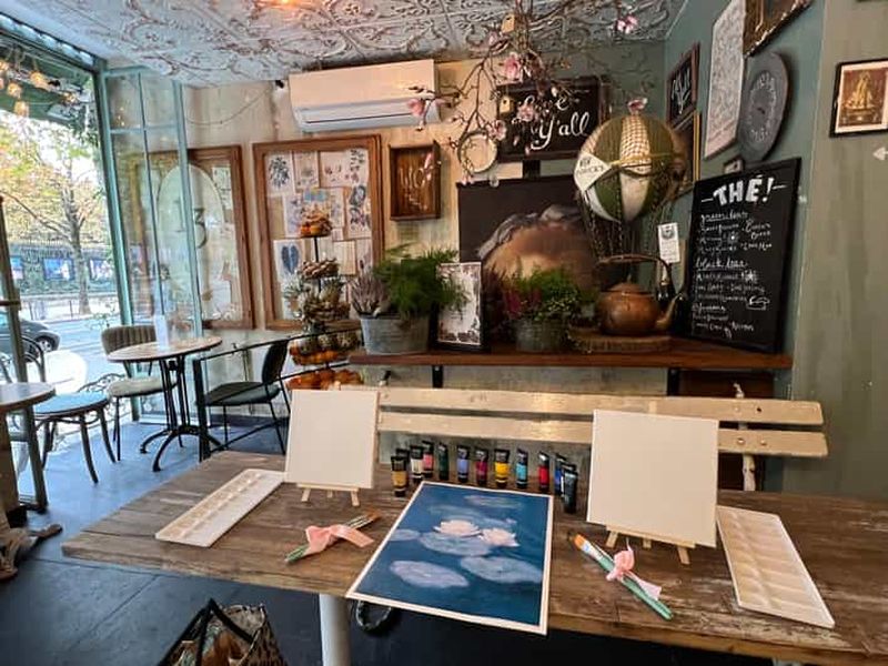 Billet Paris : atelier peinture et vin dans un café d'art