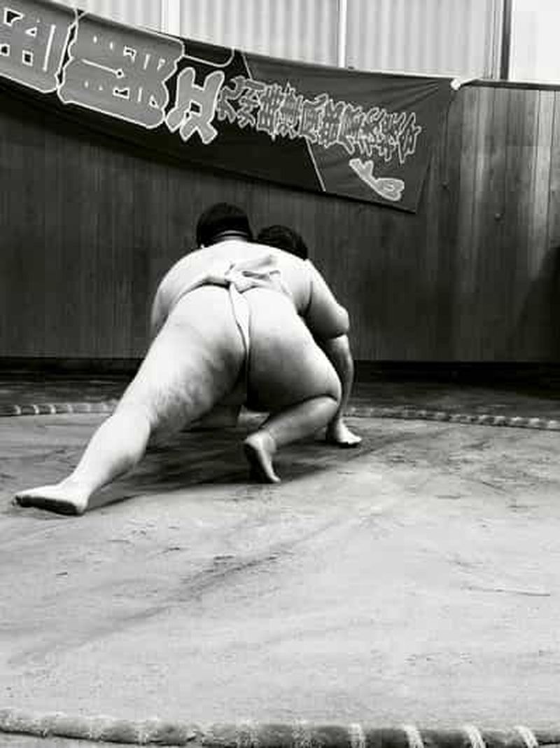 Billet Tokyo : spectacle de sumo et expérience gastronomique