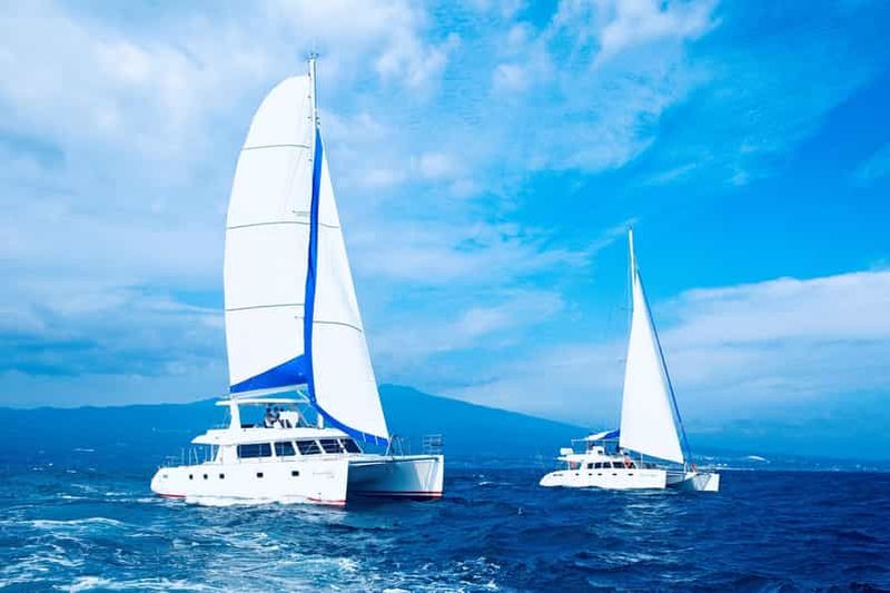Billet Visite en petit groupe de Jeju incluse Croisière en yacht, cascades et mont Halla