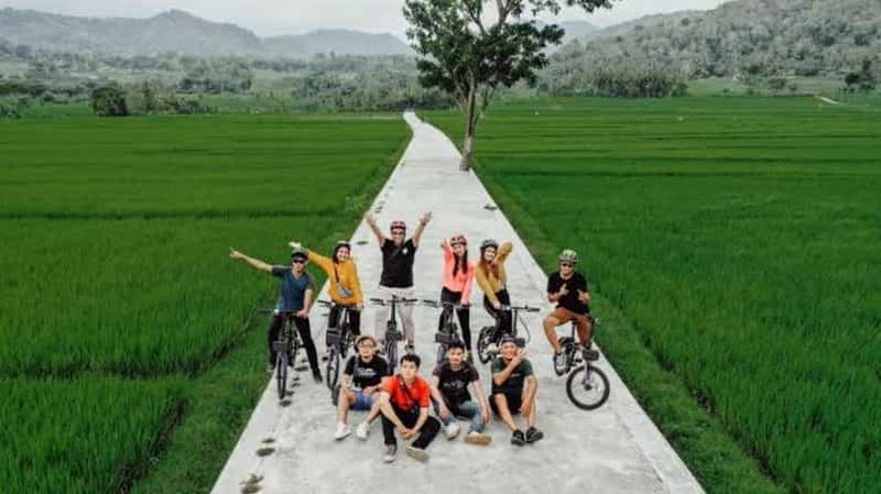 Billet Yogyakarta : visite guidée d'une demi-journée à vélo