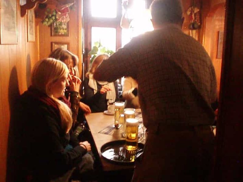 Billet Nuremberg : Tournée des bars pour les enterrements de vie de jeune fille et de garçon