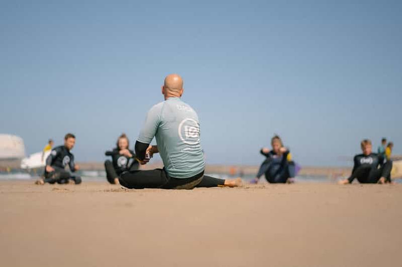 Billet Matosinhos : cours de surf pour tous les niveaux