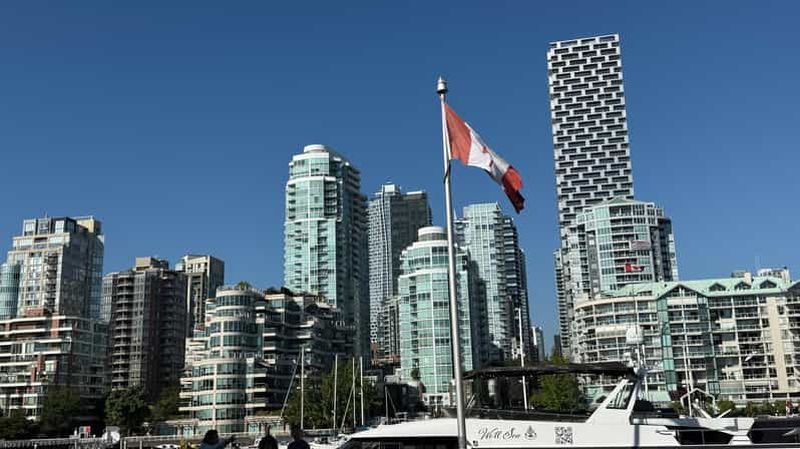 Billet Vancouver : visite citadine en bus à arrêts multiples, PETIT GROUPE « 12 ARRÊTS »