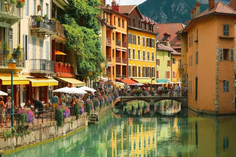 Billet Annecy : Promenade express avec un habitant en 60 minutes
