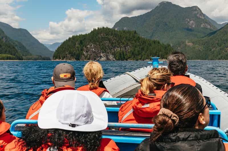 Billet Vancouver : Indian Arm et Granite Falls : tour en bateau zodiacal