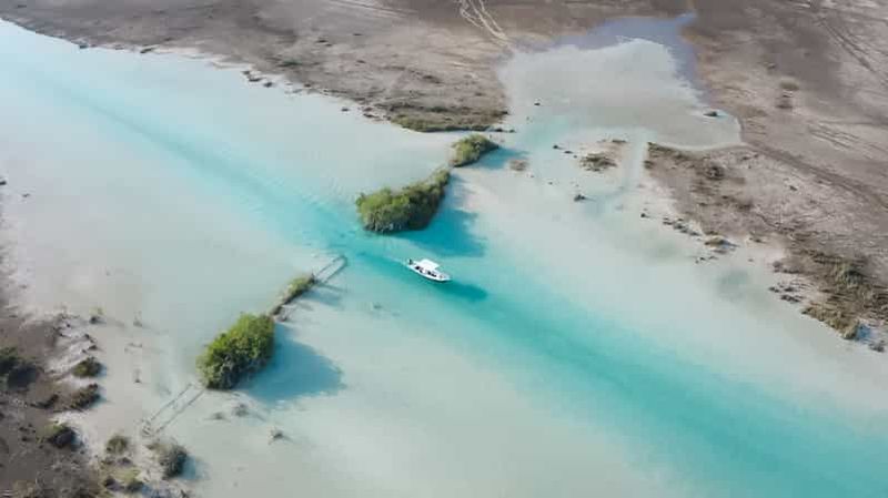 Billet Bacalar : 3 heures d'excursion en bateau avec baignade et boissons