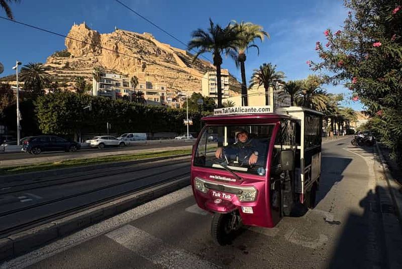 Billet Découvrez Alicante en Tuk Tuk : une expérience pour tous