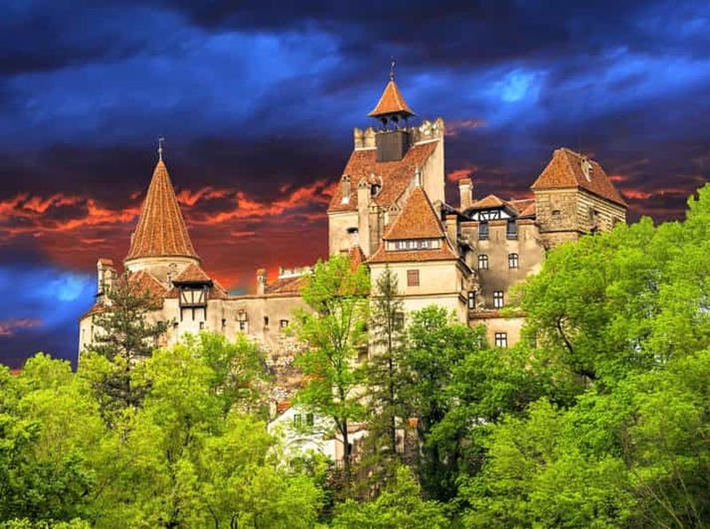 Billet Bucarest : château de Dracula, château de Peles et vieille ville de Brasov