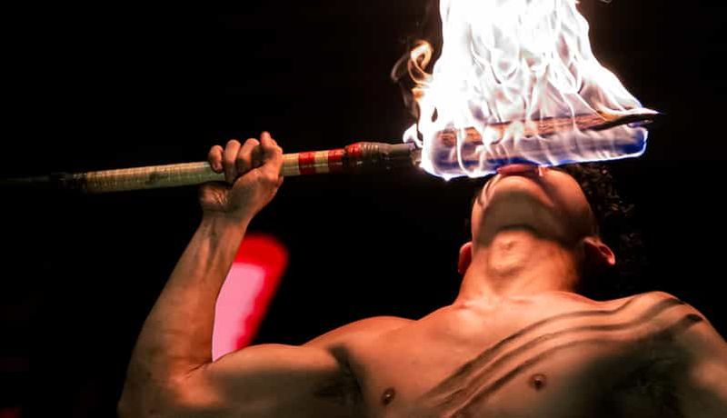 Billet Oahu : Dîner-spectacle Ka Moana Luau à l'Aloha Tower