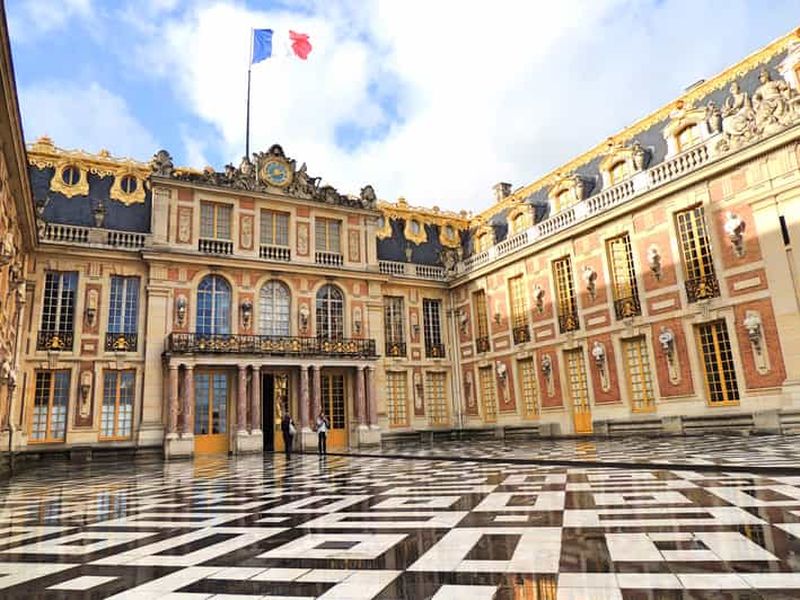 Billet Versailles : Entrée coupe-file, visite guidée du château et accès à l'ensemble du site