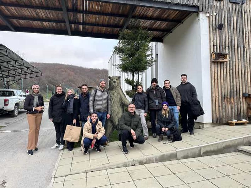 Billet Au départ de Skopje : Le Kosovo en une journée – Pristina, monastère et ours