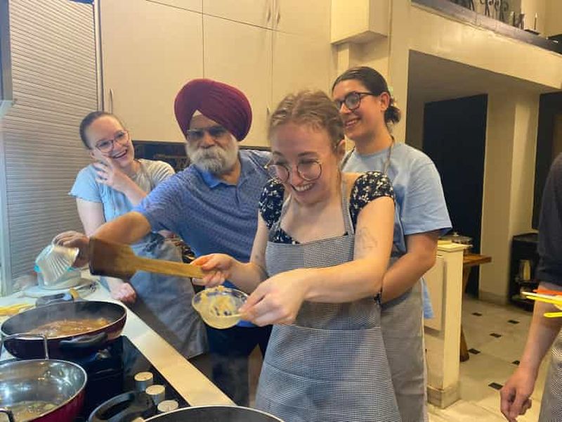 Billet New Delhi : Cours de cuisine indienne chez l'habitant