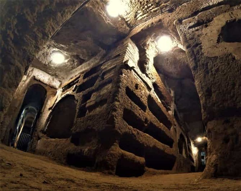 Billet Rome : visite guidée des catacombes avec chauffeur privé