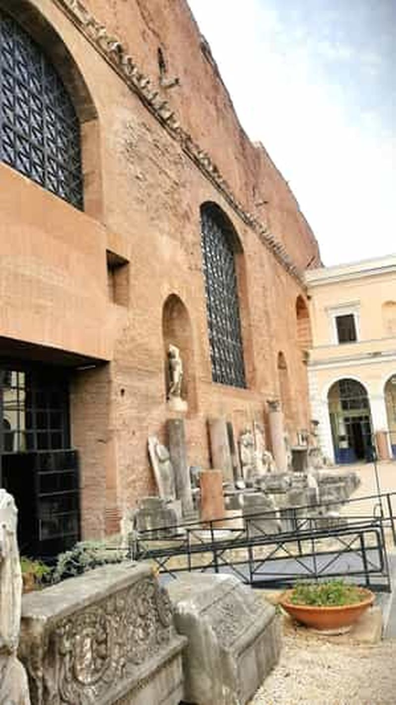 Billet Rome : entrée aux thermes de Dioclétien et visite panoramique en bus