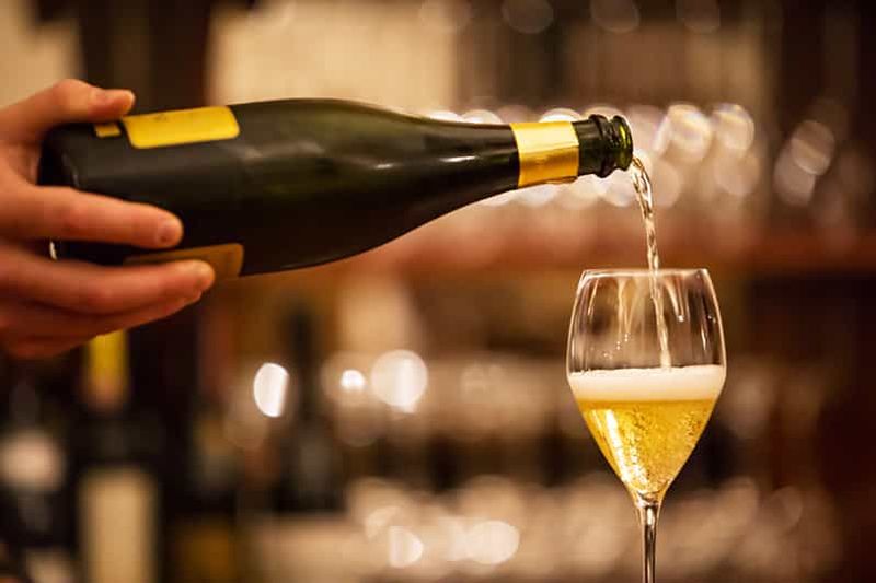 Billet Milan : Dégustation de vins dans le centre ville