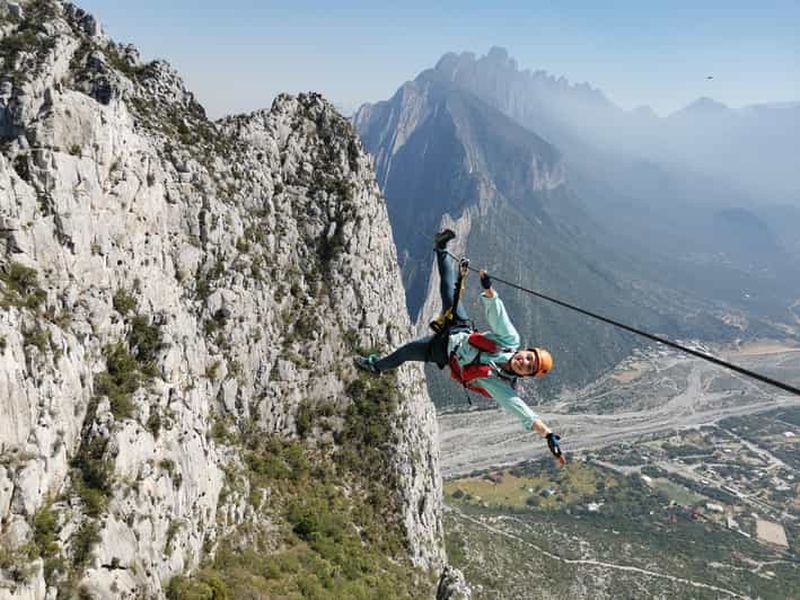 Billet Via ferrata, escalade et tyrolienne à Monterrey