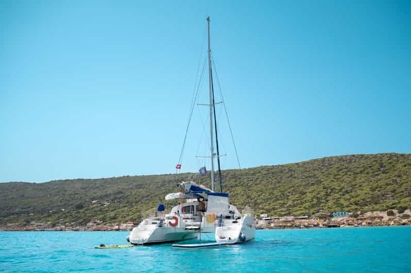 Billet Naviguez en Catamaran à voiles depuis le Port de Sidi Bou Said