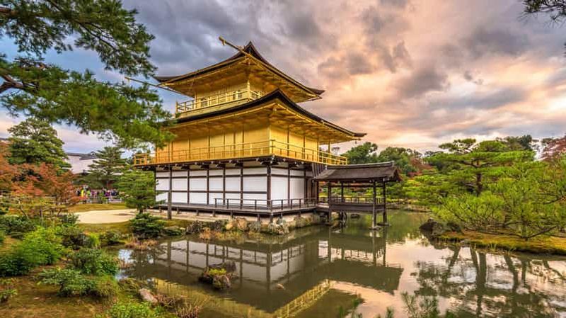 Billet Kyoto : visite du Kinkaku-ji, du Kitano Tenmangū et du sanctuaire de Hirano