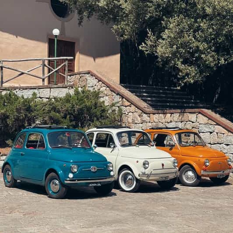 Billet Sardaigne : excursion en Fiat 500 vintage et apéritif dans un vignoble