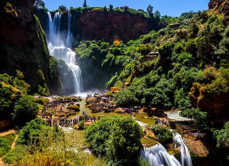Billet Marrakech : cascades d'Ouzoud avec excursion en bateau et déjeuner en option