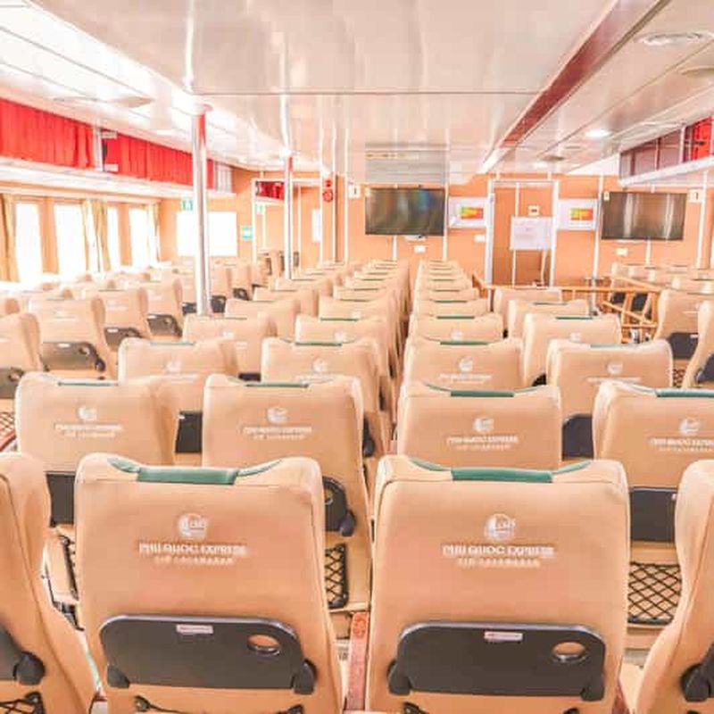 Billet Rạch Giá-Phu Quoc : transfert express en bateau rapide