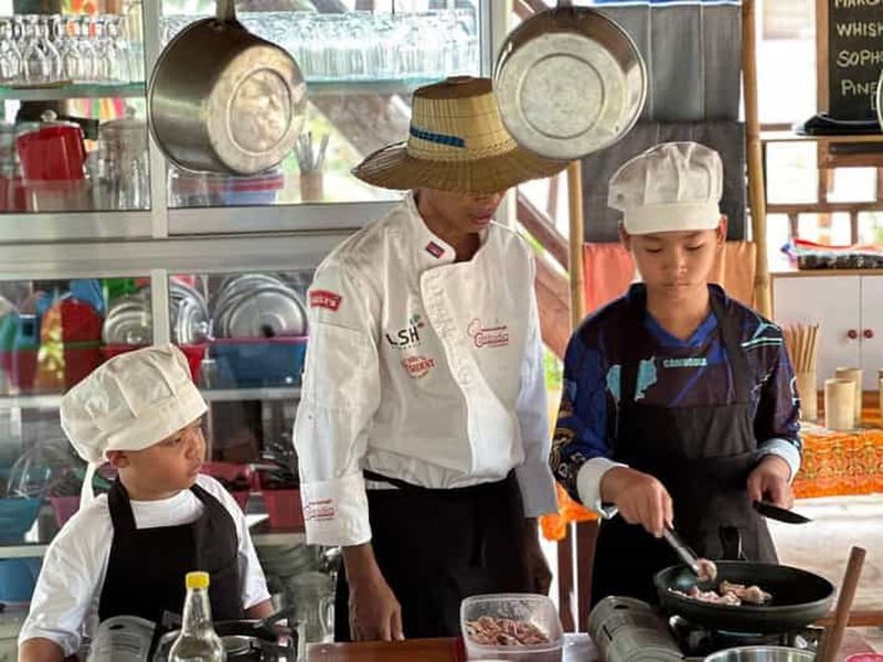Billet Cours de cuisine khmère à Siem Reap et visite du marché local