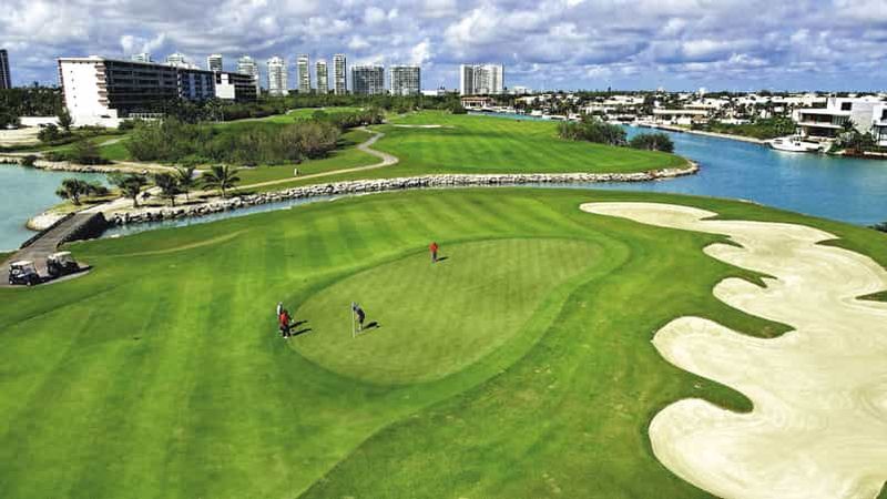 Billet Play Puerto Cancun Golf Course W/Clubs