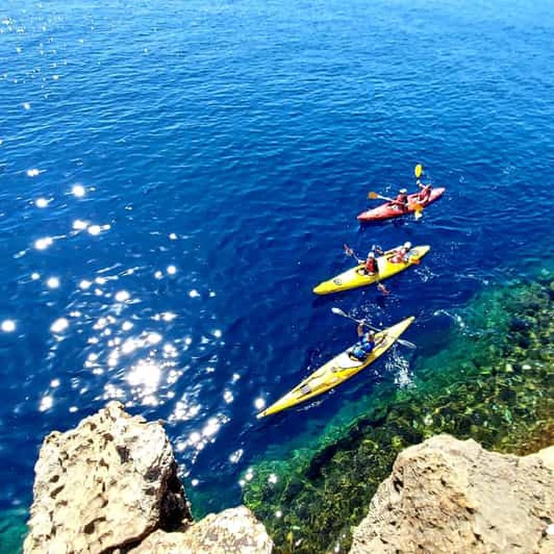 Billet Gozo : Aventure guidée en kayak à Comino et au Lagon Bleu