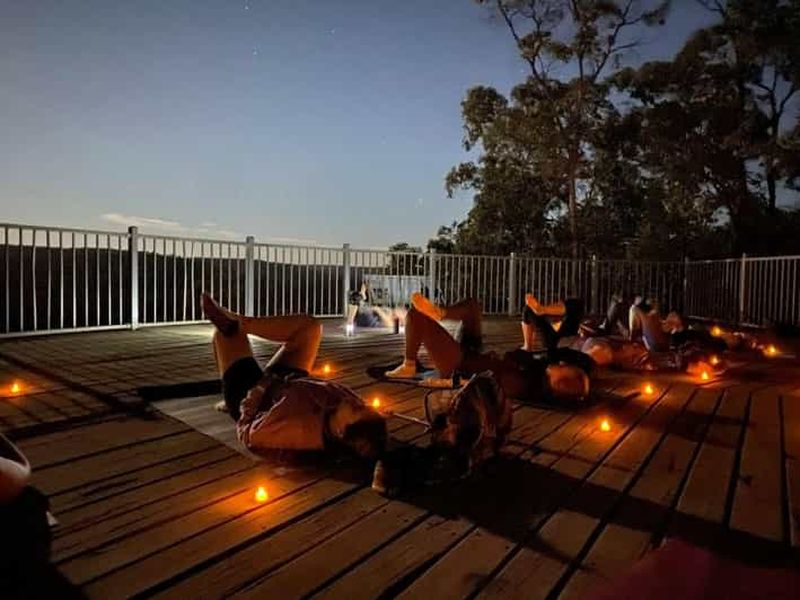 Billet Perth : Randonnée de yoga au coucher du soleil avec dîner léger