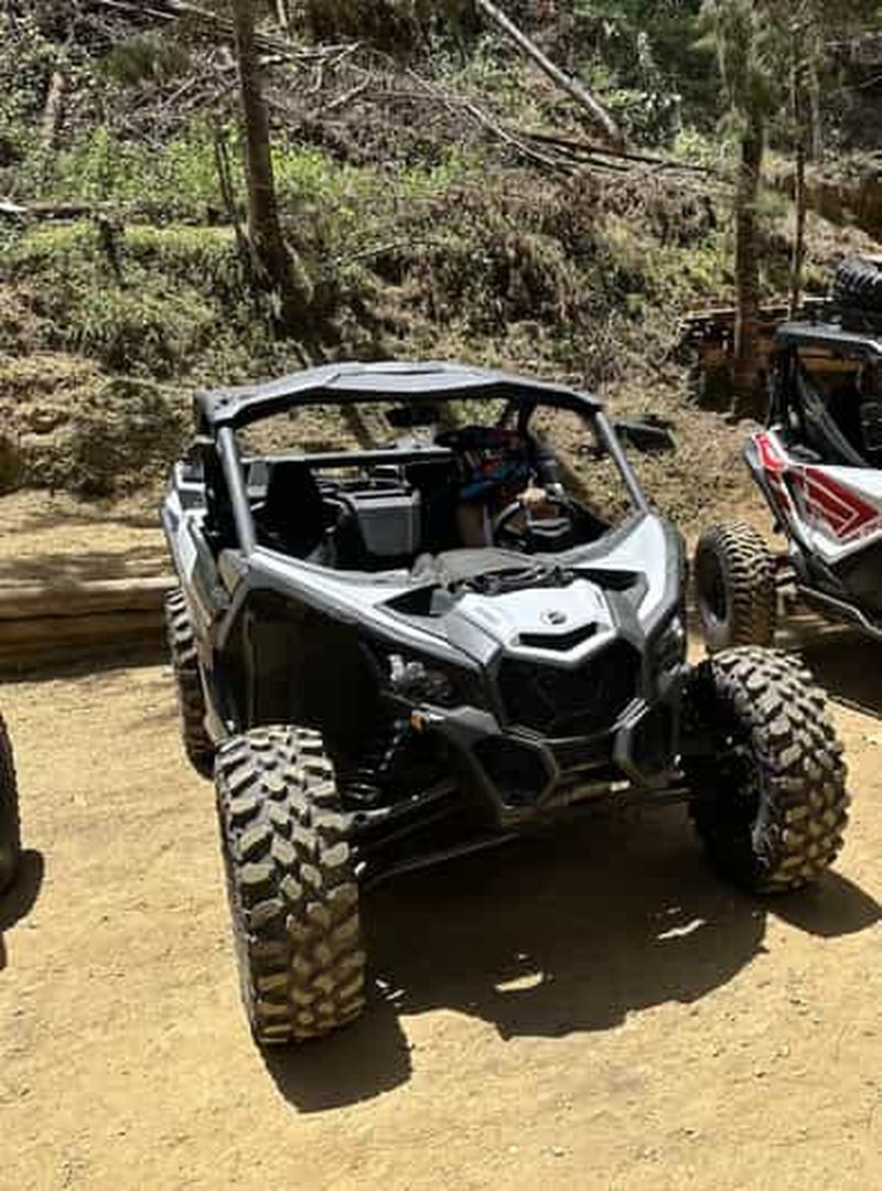 Billet Medellín : Visite guidée en forêt privée en SxS/UTV sur un Can-Am DS Turbo 135 chevaux