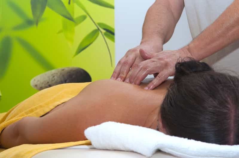 Billet Akrotiri : massages d'aromathérapie pour la récupération après un voyage