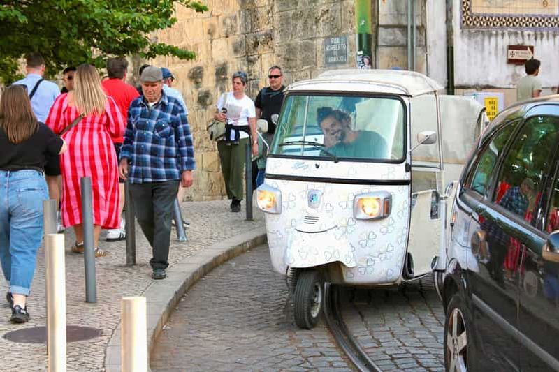Billet Lisbonne : visite en tuk-tuk avec photos et vidéos gratuites