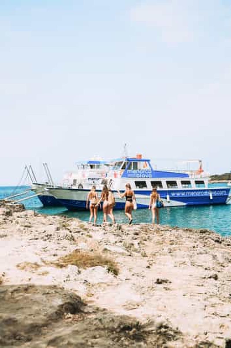 Billet Minorque : excursion en bateau dans les criques et les plages avec paella en option