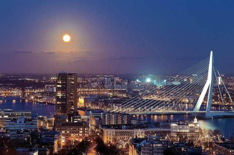 Billet Amsterdam : Transfert privé vers Rotterdam - Voyagez comme un VIP