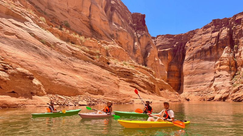 Billet Page/Lac Powell : excursion guidée en kayak et visite du Water Antelope Canyon