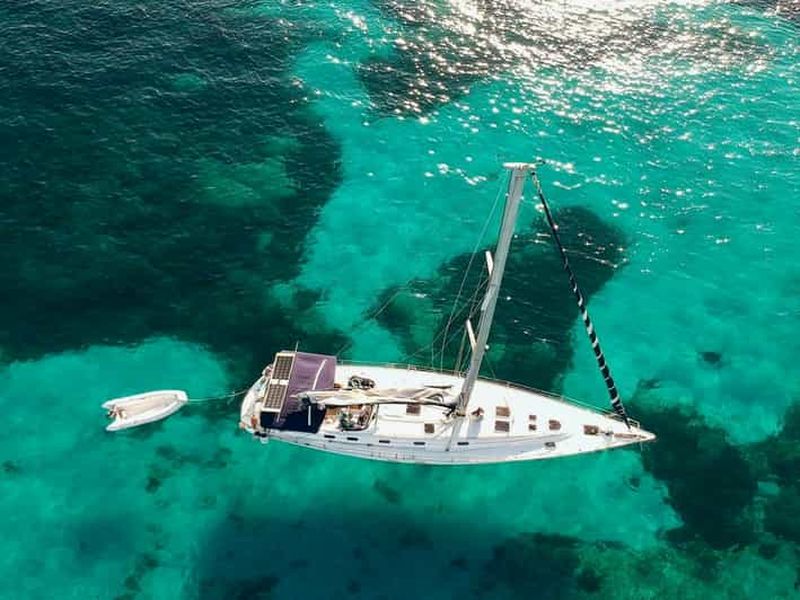 Billet La Maddalena : excursion à la voile d'une journée