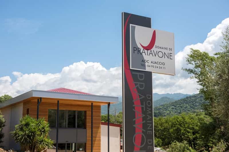 Billet Pila-Canale: Visite du chai et dégustation de vins du Domaine de Pratavone