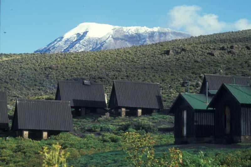 Billet Aventure 8 jours d'expédition sur le Kilimandjaro et la source d'eau chaude de Chemka