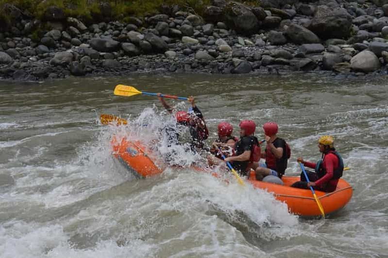Billet Rafting dans la partie supérieure de Pastaza (Niveau III + IV Le meilleur à Baños)