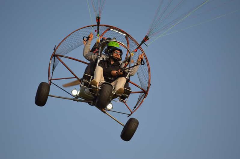 Billet Barbastro : Vol au-dessus des caves Sommos avec visite guidée et dégustation de vins