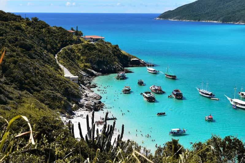 Billet Depuis Rio : excursion d'une journée à Arraial do Cabo avec sortie en bateau