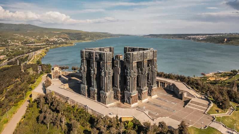 Billet Tbilissi : Chronique légendaire de la Géorgie et balade à cheval