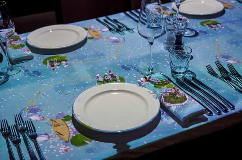 Billet Shanghai : dîner de style occidental en immersion 3D, source chaude et spa