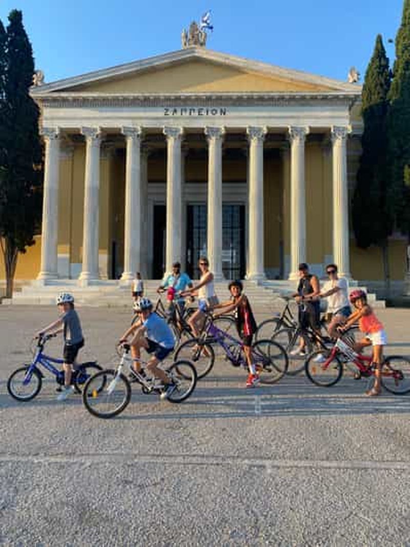 Billet . Explorez Athènes à vélo : Un tour d'Athènes en Suncycling