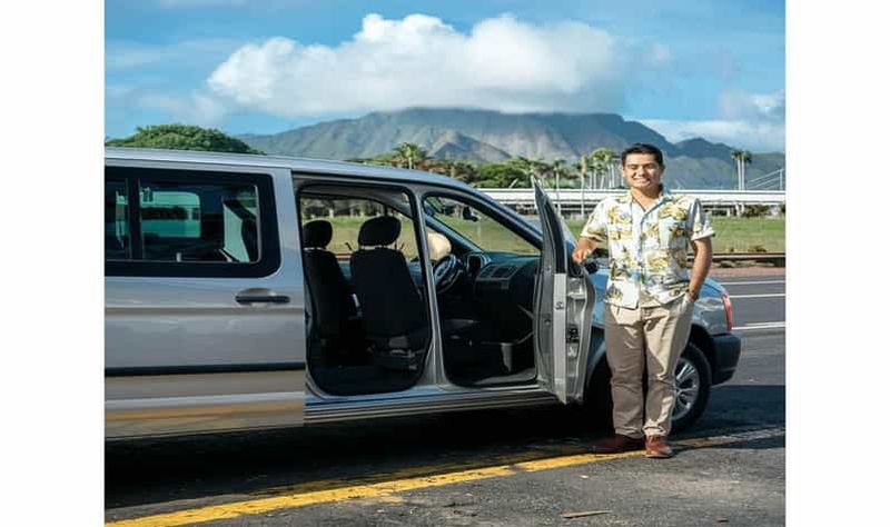 Billet DÉPART - Transfert privé de Waikiki à l'aéroport de HNL en minibus